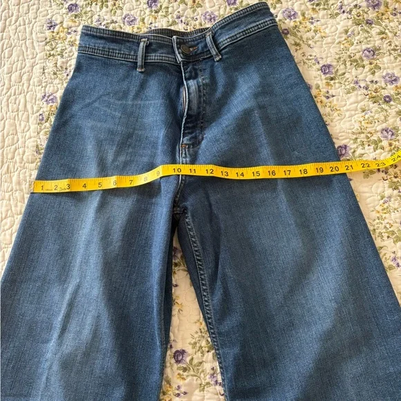 Zara Dark Blue Flare Jeans - Picture 4 of 5